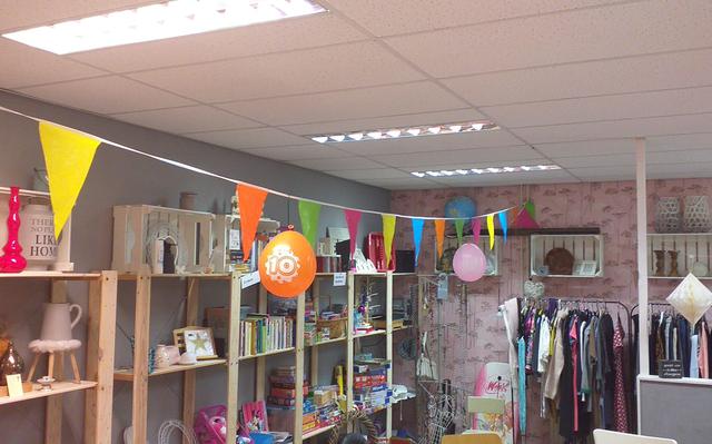 Weggeefwinkel Dronten viert feest